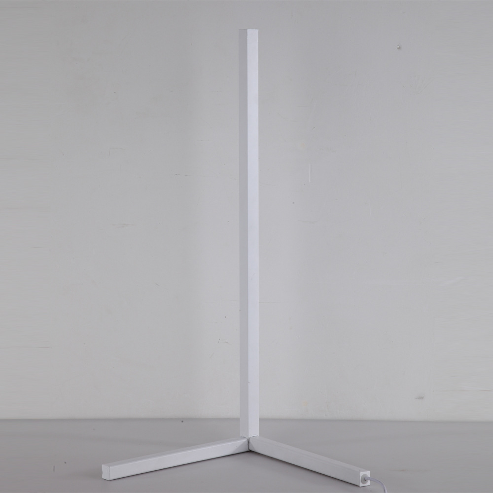 ScandiStyle RGB Corner Lamp